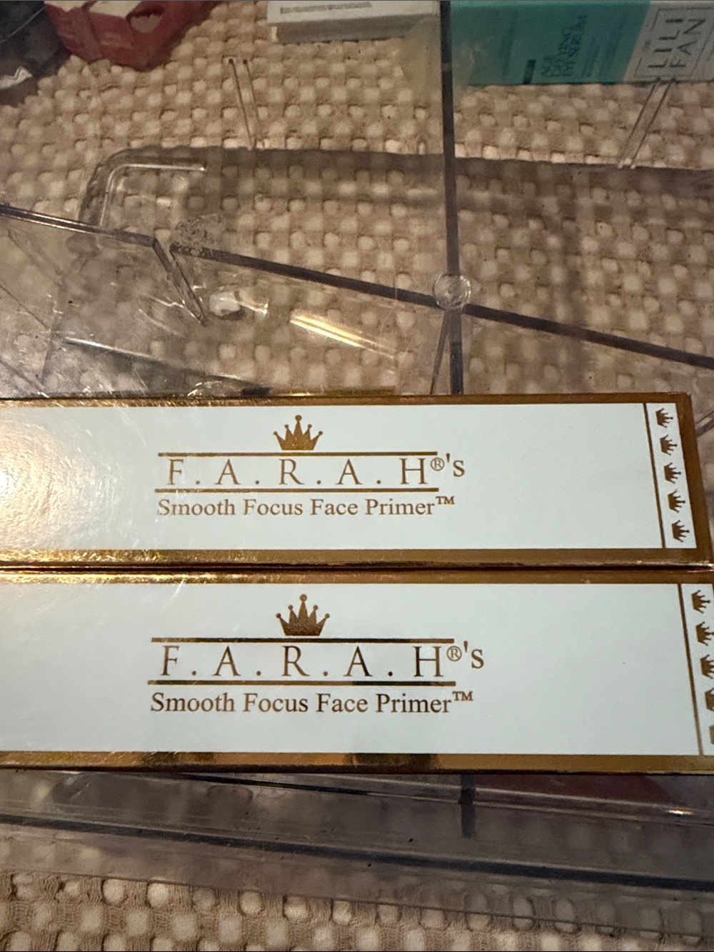 Farah Smooth Focus Face Primer - White & Gold Accents